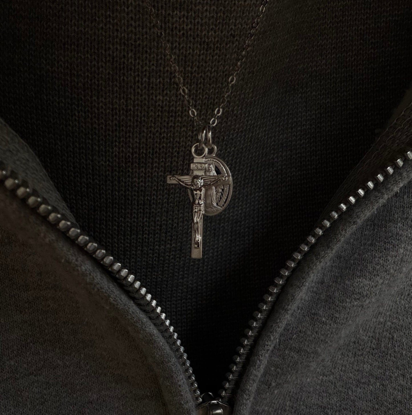 VELA Dual Pendant