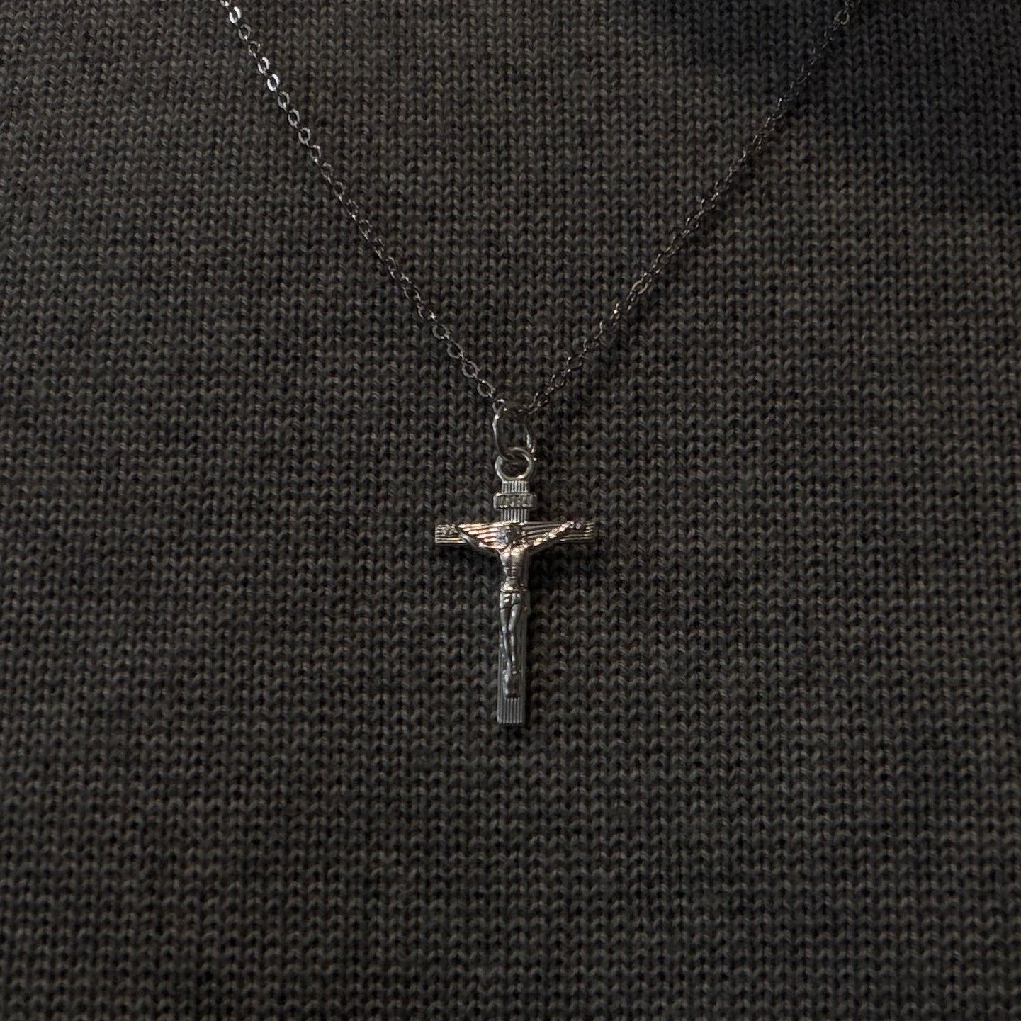 VELA Crucifix Pendant
