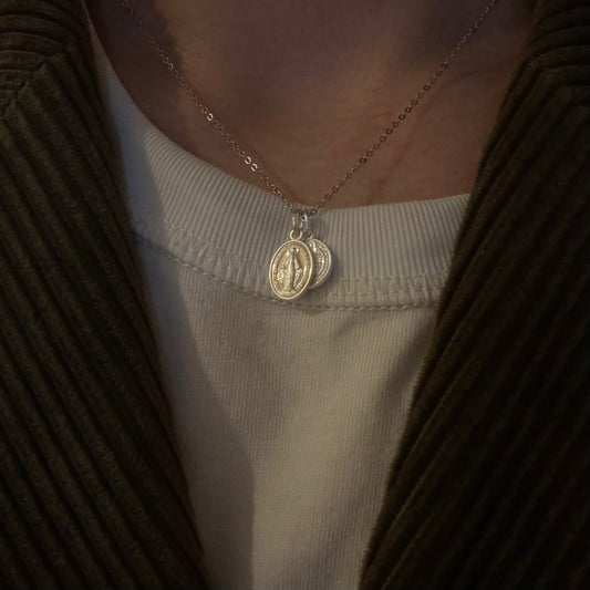 VELA Dual Medallion